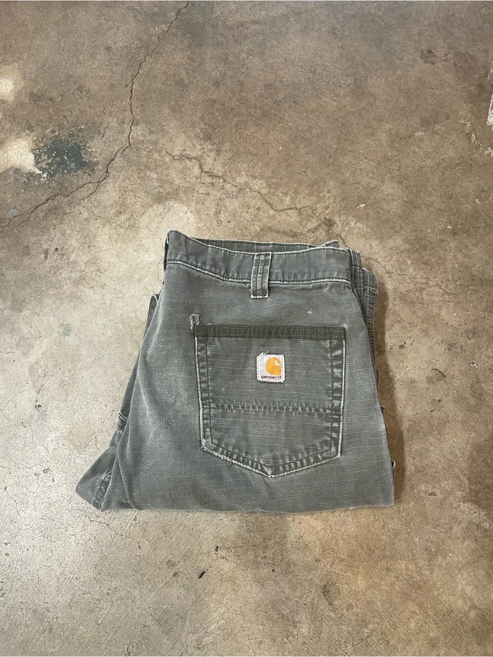Carhartt B342 MOS Relaxed Fit Distressed Cargo Pants